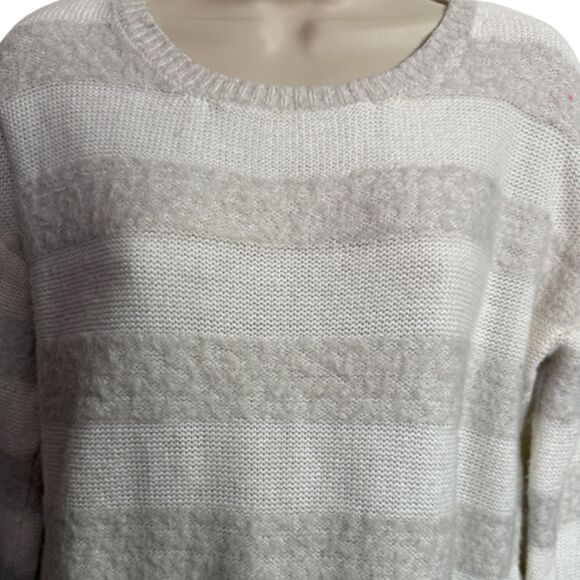 Joseph A Ivory & Light Gray Striped Sweater Size L - Picture 6 of 10